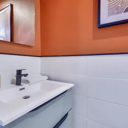 Lovely 1 Bedroom Flat In The Heart Of 公寓 *